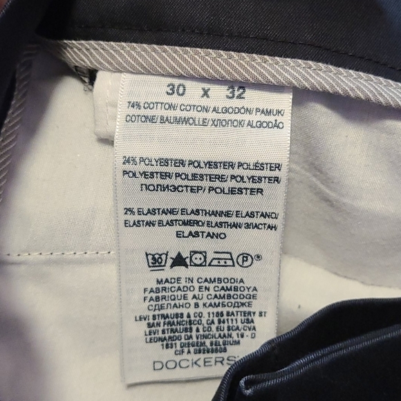 Dockers Pleated pants - Picture 6 of 9